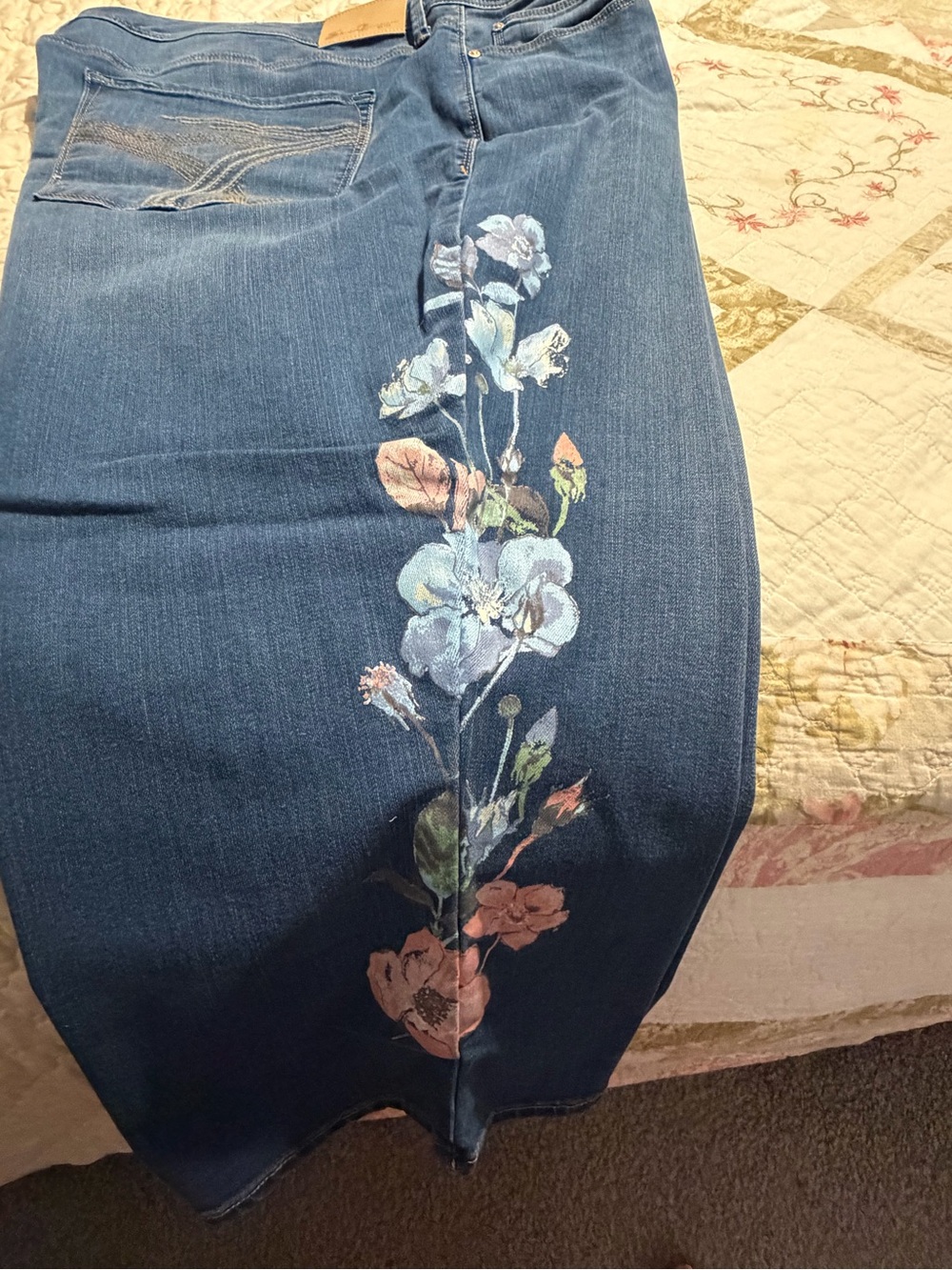 Seven7 Dark Blue Cropped Jeans with Pink & Light Blue Floral Embroidery - Picture 4 of 9
